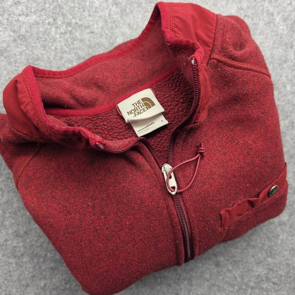 The North Face Mens Gordon Lyons 1/4 Zip Fleece Pullover Red Heather XL